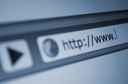 フィッシングプラットフォームの利用料は、盗んだ認証情報で