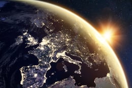 AIリテラシー教育は「努力目標」から「義務」へ：EU AI法が示すグローバルな新基準